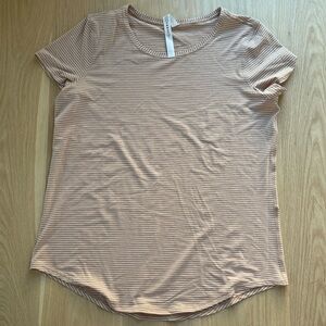 Lululemon t shirt